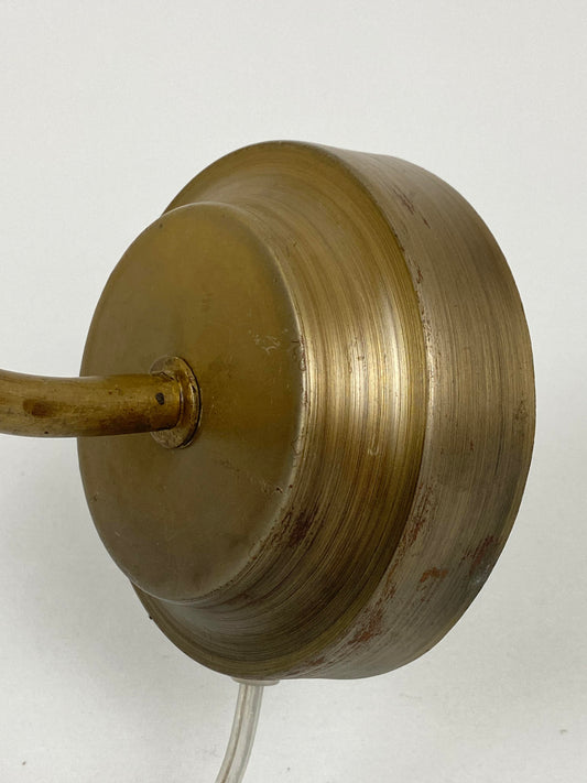 Vägglampett rustik antikmässing