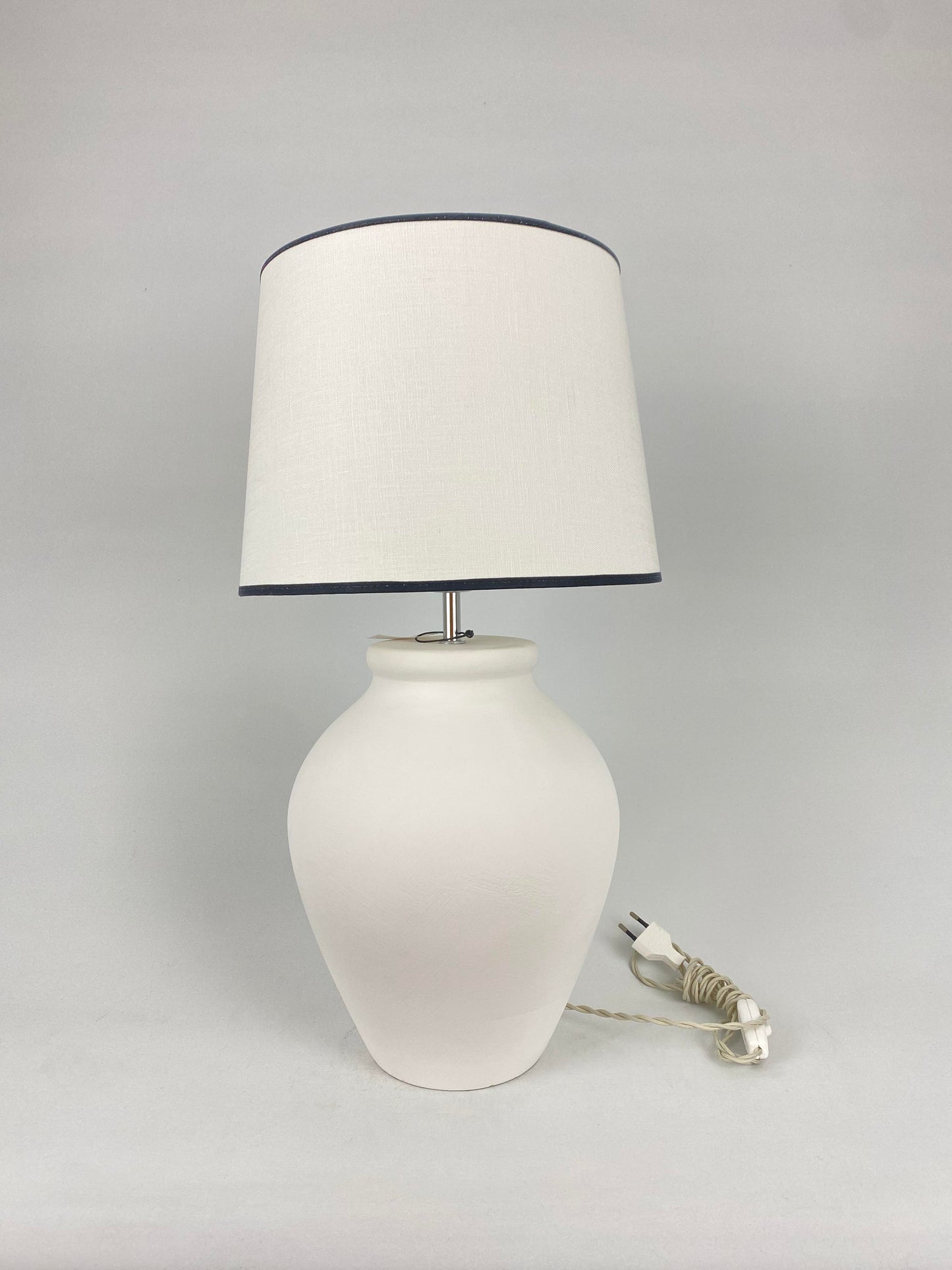 Lampskärm Vit med svart kant