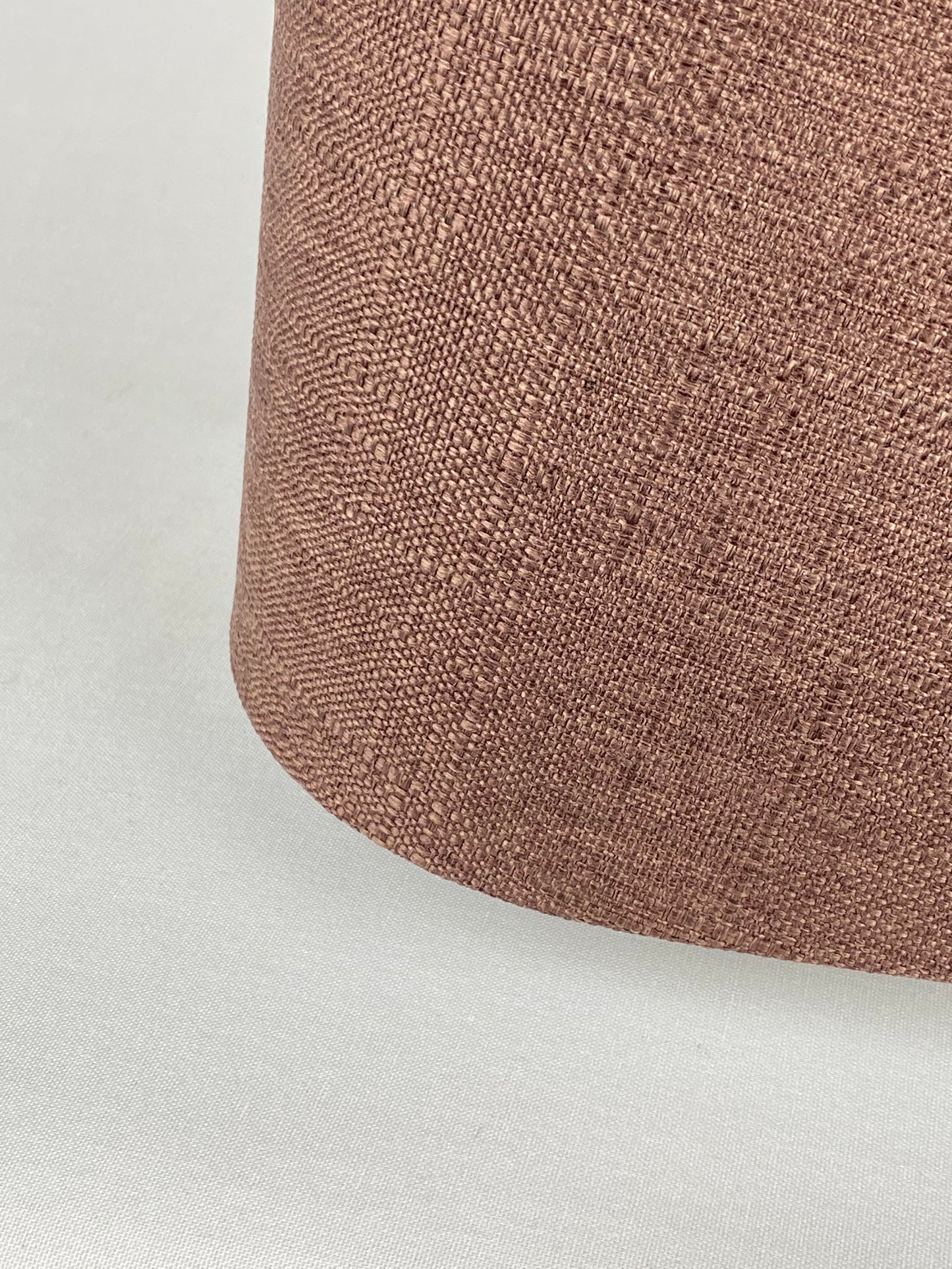 Lampskärm oval mörk ljung