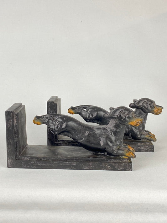 Bokstöd hoppande tax, set om 2