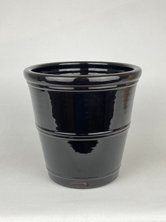 Handgjord kruka svart glaserad