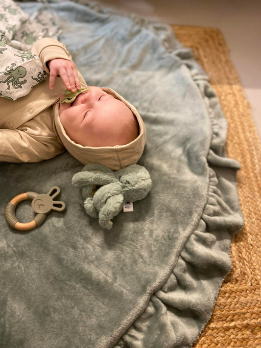 Lekmatta med volang, grön