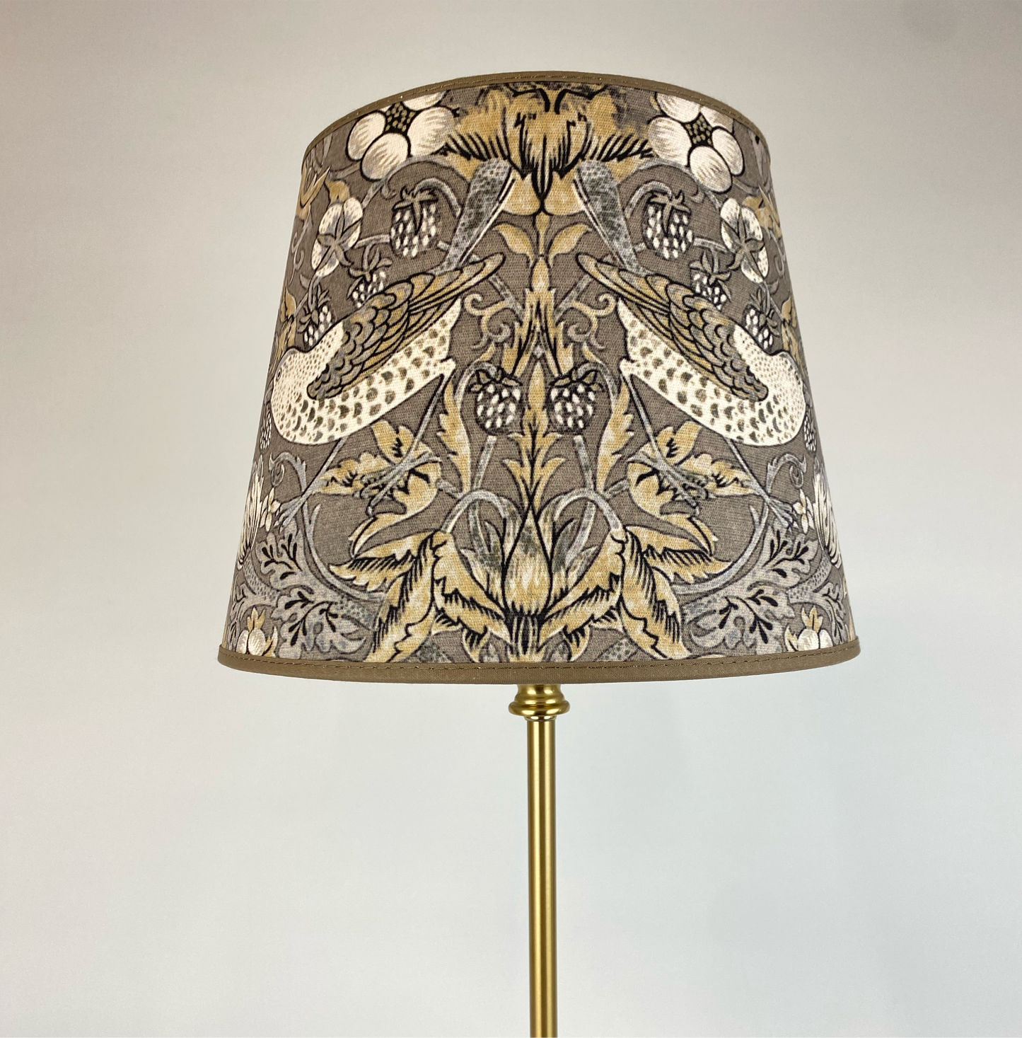 Lampskärm William Morris nutcracker grå stor