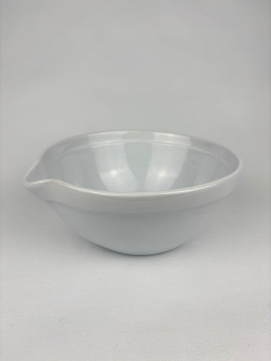 Skål med pip vit liten