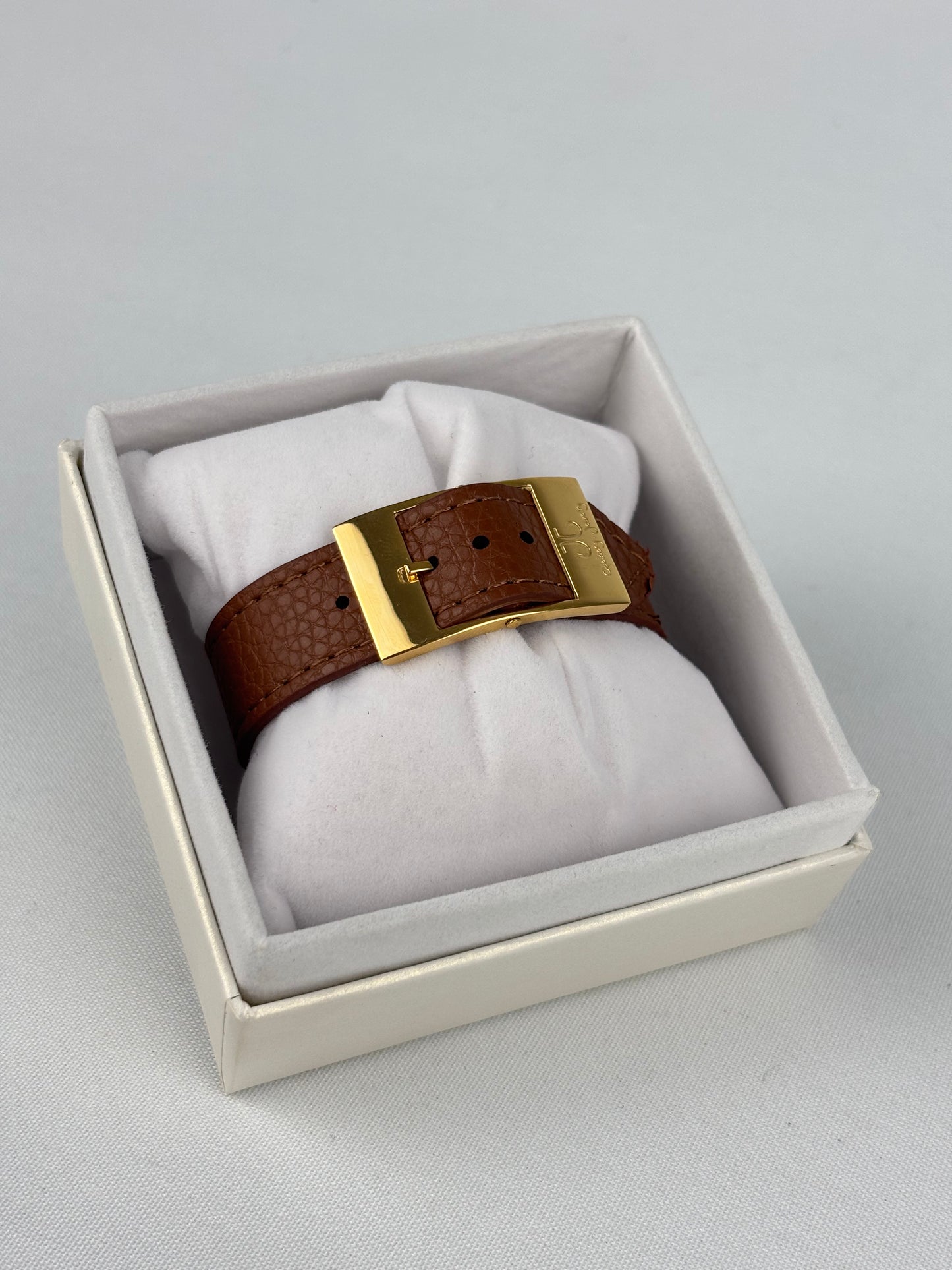 Armband tvådelat bett guldpläterat rostfritt stål & brunt läder