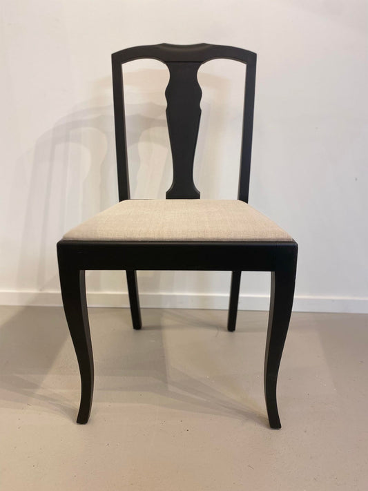 Eleganta svarta stolar (4st)